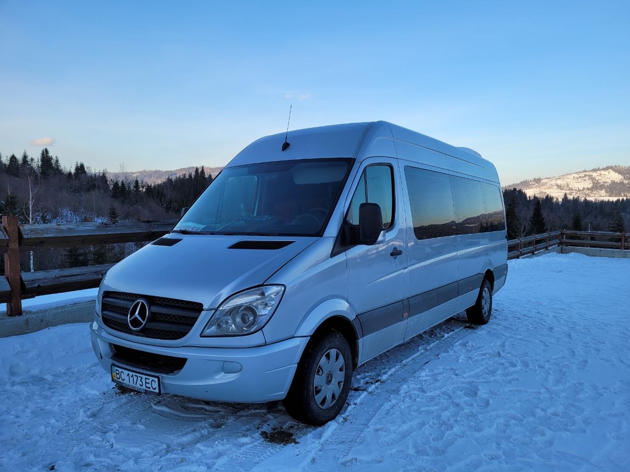 Mercedes Sprinter для пасажирських перевезень