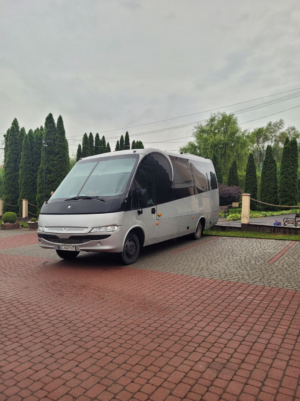 Mercedes Vario 815 на 27 місць